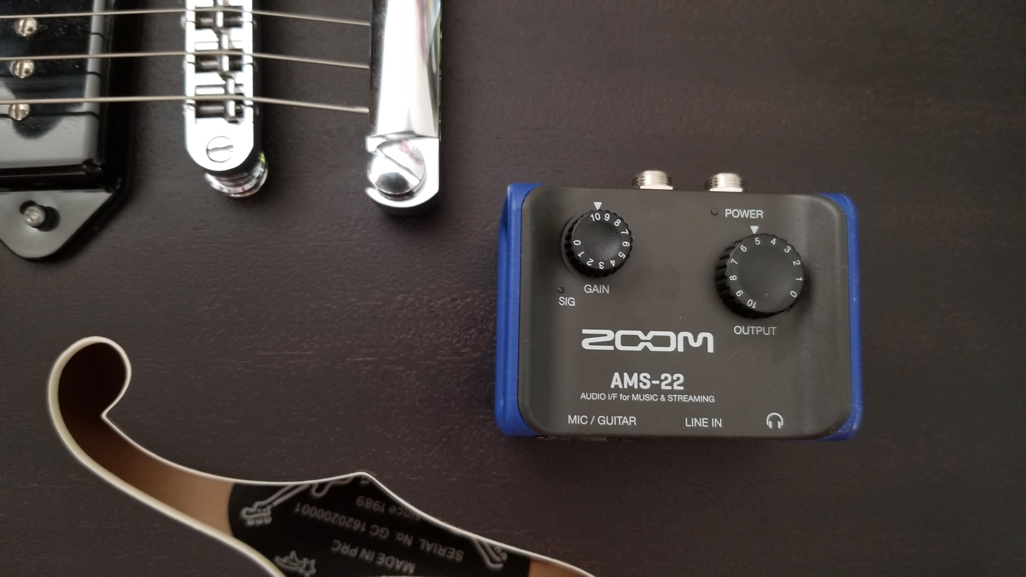 Zoom AMS-22 (+ n-Track Studio)